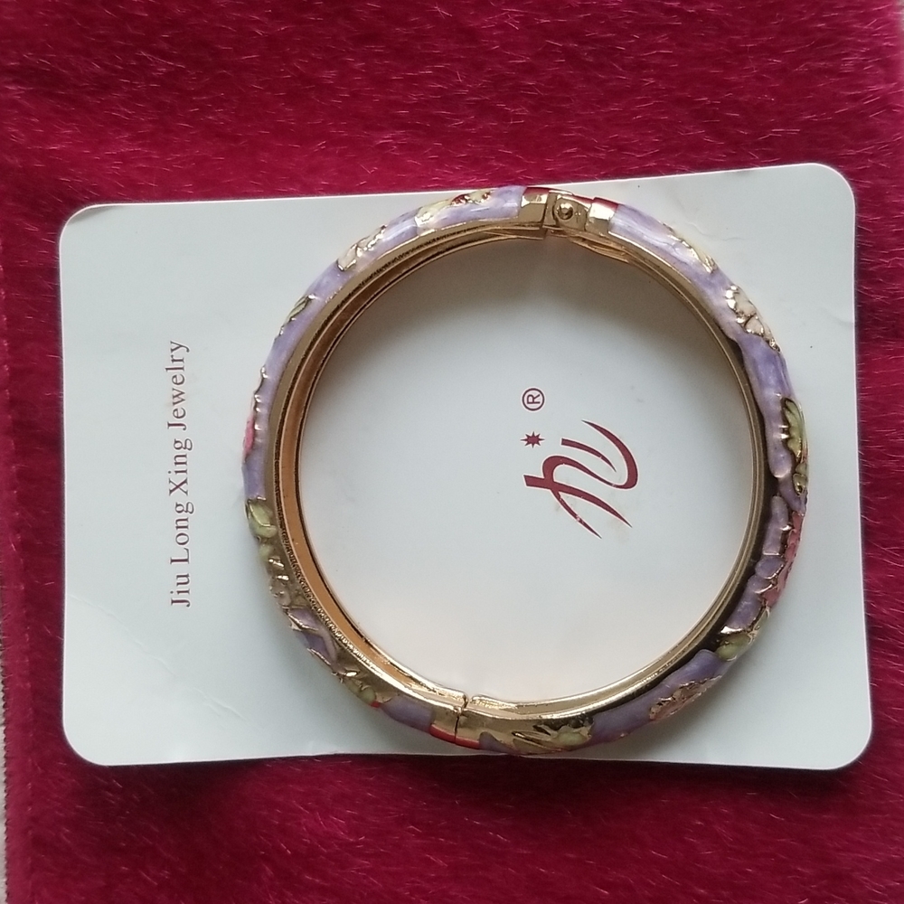 Jiu Long Xing Floral Design Bracelet